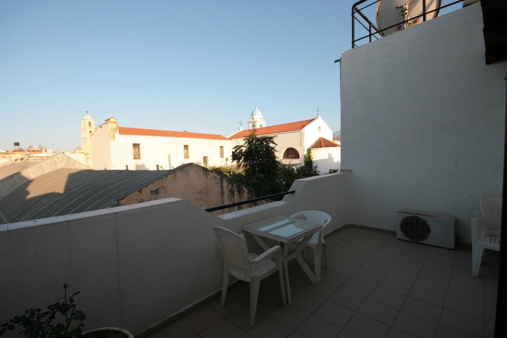 Chania Rooms Extérieur photo